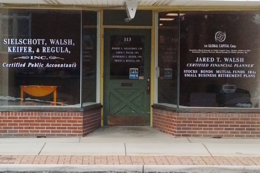 Front of Bluffton, Ohio office